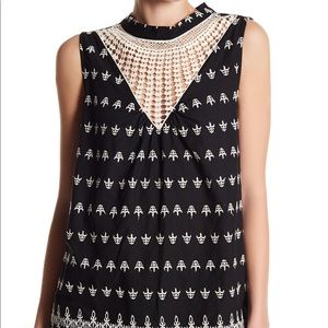 Pleione Tunic Top Croché
